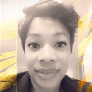 Meet your Posher, Carmen